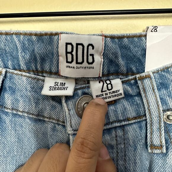Urban Outfitters BDG Slim Straight Denim Jeans Size 28 High Waisted Distress - Picture 11 of 14